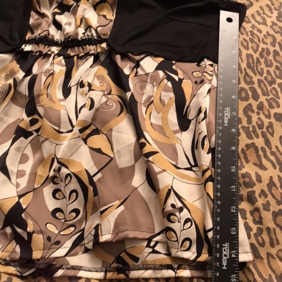 Essentials by Milano size large black print scoop neck faux shrug look NWT - Picture 8 of 13